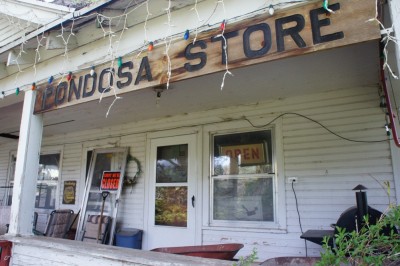 Pondosa store - travelling through a time machine 