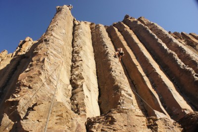 Climbing in Vantage: the Mirski Brothers in action